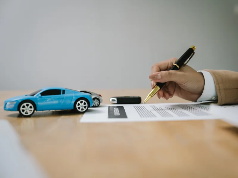 Assicurazione per auto KM0: cosa cambia rispetto al nuovo