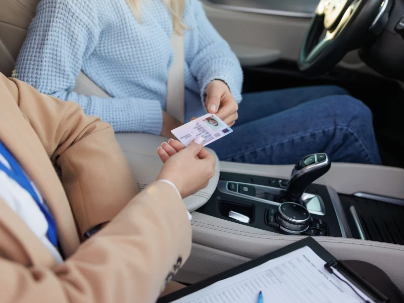 Come risparmiare su assicurazione e bollo se sei neopatentato