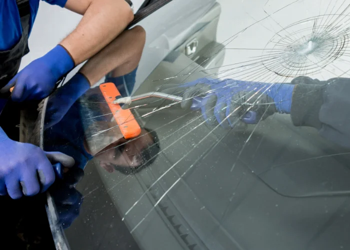 riparazione-e-sostituzione-cristalli-auto-a-bergamo